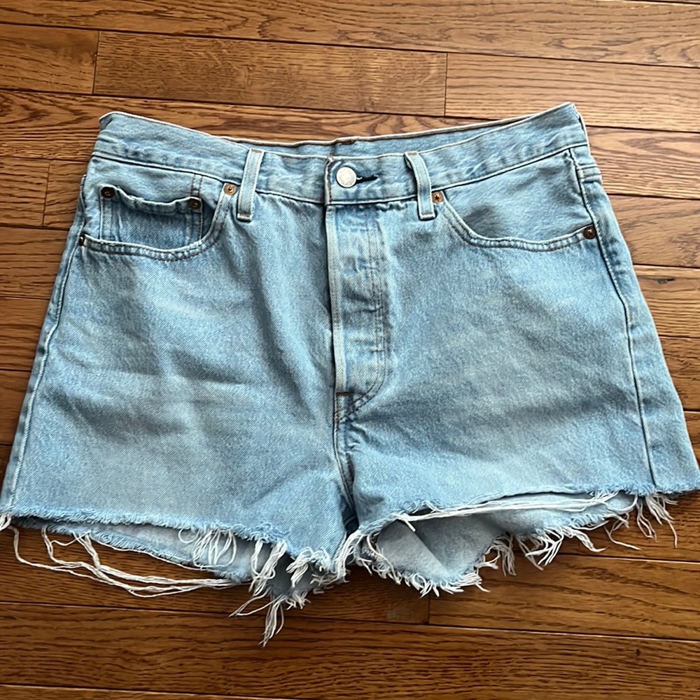 Levi’s 501 shorts